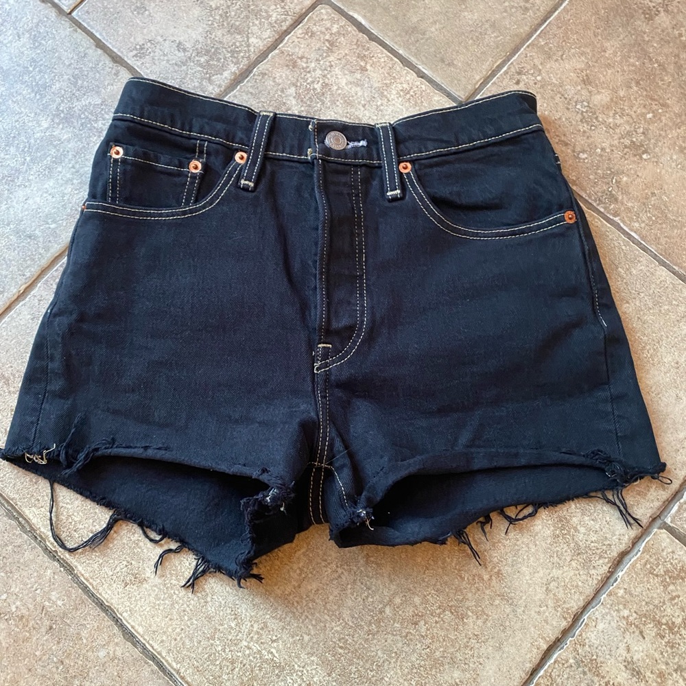 Levi's Women 501 Jean Shorts Black Pockets High Rise Dark Wash Button Fly 25 - Picture 1 of 4